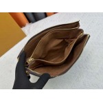 2025年5月28日入荷Louis Vuitton バッグCoussin  SIZE：26 x 20 x 12CM 人気の新作/誕生日プレゼント/ZC工場