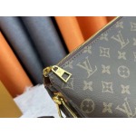 2025年5月28日入荷Louis Vuitton バッグCoussin  SIZE：26 x 20 x 12CM 人気の新作/誕生日プレゼント/ZC工場