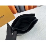 2025年5月28日入荷Louis Vuitton バッグCoussin  SIZE：26 x 20 x 12CM 人気の新作/誕生日プレゼント/ZC工場