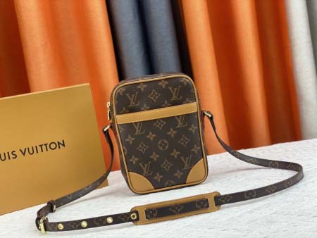 2025年5月28日入荷Louis Vuitton バッグM...