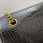 2025年5月29日入荷新作 Balenciaga crush  SIZE： 31x 20x 10cm  SIZE： 40× 25× 13cm    お安い/人気/革/バッグ/XX工場