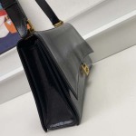 2025年5月29日入荷新作 Balenciaga crush SIZE： 31x 20x 10cm  SIZE： 40× 25× 13cm    お安い/人気/革/バッグ/XX工場