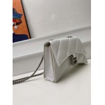 2025年5月29日入荷新作 Balenciaga Crush SIZE：21x4.5x15cm    お安い/人気/革/バッグ/XX工場