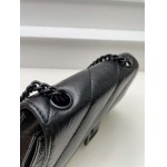 2025年5月29日入荷新作 Balenciaga Crush SIZE：21x4.5x15cm    お安い/人気/革/バッグ/XX工場