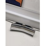 2025年5月29日入荷新作 Balenciaga Crush SIZE：21x4.5x15cm    お安い/人気/革/バッグ/XX工場