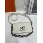 2025年5月29日入荷新作Balenciaga  新作23FallBB Soft 26*24.8*3cm/36*23.8*4cmお安い/人気/革/バッグ/XX工場