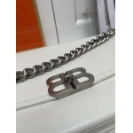 2025年5月29日入荷新作Balenciaga  新作23FallBB Soft 26*24.8*3cm/36*23.8*4cmお安い/人気/革/バッグ/XX工場