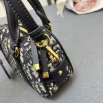 2025年5月29日入荷新作Dior-25vibe East-WestボウリングのミニバッグSIZE 20.5*12*7cmお安い/人気/革/バッグ/XX工場