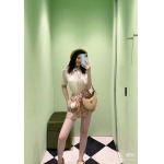 2025年5月29日入荷新作P270，PRADA  prada SIZE25x15x7 お安い/人気/革/バッグ/XX工場