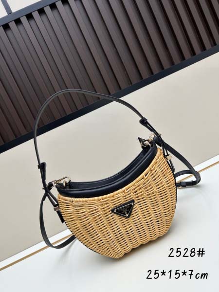 2025年5月29日入荷新作P270，PRADA  prad...