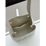 2025年5月29日入荷新作新作P260YSLわきの下バッグSIZE22x21x9お安い/人気/革/バッグ/XX工場