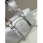 2025年5月29日入荷新作 PRADA SIZE：30x15x13cm お安い/人気/革/バッグ/XX工場