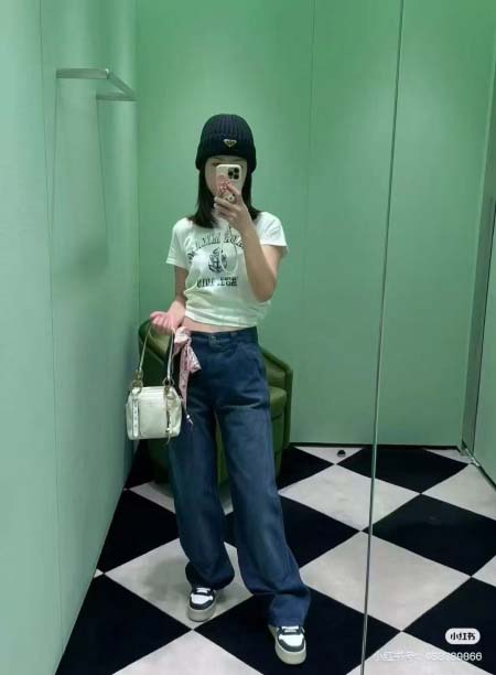 2025年5月29日入荷新作 PRADA SIZE15x15...