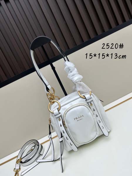 2025年5月29日入荷新作 PRADA SIZE15x15...