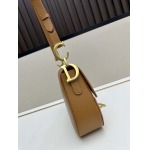 2025年5月29日入荷新作 Soft Saddle Dior  SIZE:24x20x7CM お安い/人気/革/バッグ/XX工場