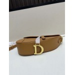 2025年5月29日入荷新作 Soft Saddle Dior  SIZE:24x20x7CM お安い/人気/革/バッグ/XX工場