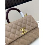2025年5月29日入荷新作   Chanel  coco handle  Coco  SIZE22x15x8 お安い/人気/革/バッグ/XX工場
