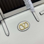 2025年5月29日入荷新作 VALENTINO GARAVANI ANTIBES SIZE: 35X 29X 18CM お安い/人気/革/バッグ/XX工場