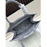 2025年5月29日入荷新作Dior Book Tote】 SIZE:42cmお安い/人気/革/バッグ/XX工場