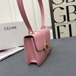 2025年5月29日入荷新作CELINE 2025 Teen tromphe SIZE:19*13*5cmお安い/人気/革/バッグ/XX工場