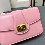 2025年5月29日入荷新作CELINE 2025 Teen tromphe SIZE:19*13*5cmお安い/人気/革/バッグ/XX工場