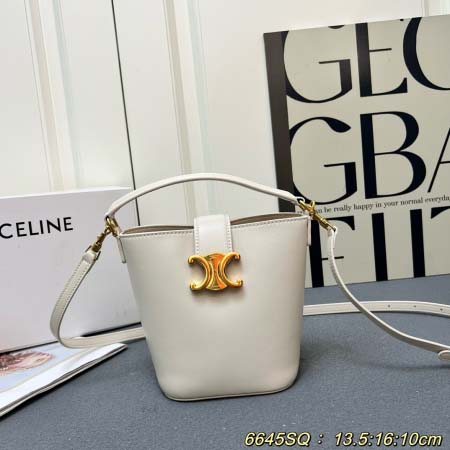 2025年5月29日入荷新作CELINE LouiseSIZ...