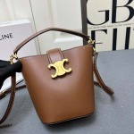 2025年5月29日入荷新作CELINE LouiseSIZE:13.5*16*10cmお安い/人気/革/バッグ/XX工場