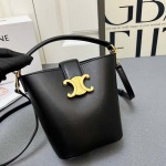 2025年5月29日入荷新作CELINE LouiseSIZE:13.5*16*10cmお安い/人気/革/バッグ/XX工場