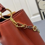 2025年5月29日入荷新作Louis Vuitton  M12938 M12937Capucines ChainOnYou Taurillon SIZE::27×18×9cmSIZE::31.5×20×11cmお安い/人気/革/バッグ/X