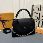 2025年5月29日入荷新作Louis Vuitton M12938 M12937Capucines ChainOnYou Taurillon SIZE::27×18×9cmSIZE::31.5×20×11cmお安い/人気/革/バッグ/XX