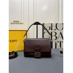 2025年5月29日入荷新作 Fendi SIZE:26.5X18X8.5Cmお安い/人気/革/バッグ/XX工場