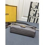 2025年5月29日入荷新作 Fendi SIZE:26.5X18X8.5Cmお安い/人気/革/バッグ/XX工場