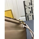 2025年5月29日入荷新作 Fendi SIZE:26.5X18X8.5Cmお安い/人気/革/バッグ/XX工場