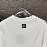 2025年5月30日入荷新作Louis Vuitton半袖 tシャツ高品質/人気/誕生日プレゼント/DR工場S-2XL