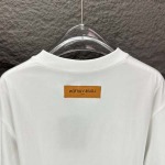 2025年5月30日入荷新作Louis Vuitton半袖 tシャツ高品質/人気/誕生日プレゼント/DR工場S-2XL