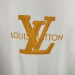 2025年5月30日入荷新作Louis Vuitton半袖 tシャツ高品質/人気/誕生日プレゼント/DR工場S-2XL