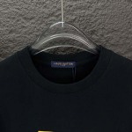 2025年5月30日入荷新作Louis Vuitton半袖 tシャツ高品質/人気/誕生日プレゼント/DR工場S-2XL