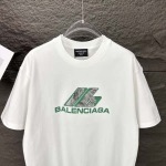 2025年5月30日入荷新作Balenciaga半袖 tシャツ高品質/人気/誕生日プレゼント/DR工場S-2XL