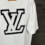 2025年5月30日入荷新作Louis Vuitton半袖 tシャツ高品質/人気/誕生日プレゼント/DR工場S-XL