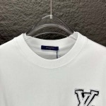 2025年5月30日入荷新作Louis Vuitton半袖 tシャツ高品質/人気/誕生日プレゼント/DR工場S-XL
