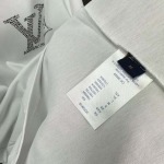 2025年5月30日入荷新作Louis Vuitton半袖 tシャツ高品質/人気/誕生日プレゼント/DR工場S-XL