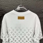 2025年5月30日入荷新作Louis Vuitton半袖 tシャツ高品質/人気/誕生日プレゼント/DR工場S-XL