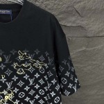 2025年5月30日入荷新作Louis Vuitton半袖 tシャツ高品質/人気/誕生日プレゼント/DR工場S-XL