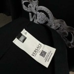 2025年5月30日入荷新作Versace半袖 tシャツ高品質/人気/誕生日プレゼント/DR工場S-2XL