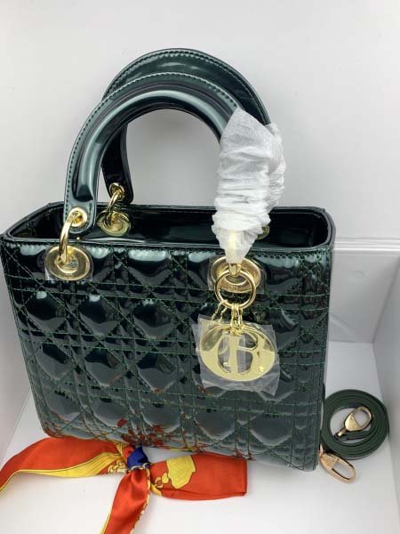 2025年6月5日入荷新作 Lady Dior SIZE:24CMx20CMx11CM    お安い/人気/革/バッグ/SY工場