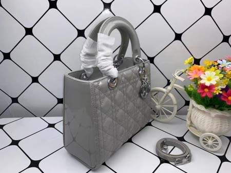 2025年6月5日入荷新作24CMx20CMx9.5CM  Lady Diorお安い/人気/革/バッグ/SY工場