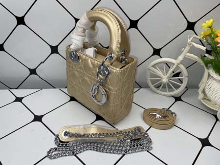 2025年6月5日入荷新作17CMx15CMx7CM  Lady Diorお安い/人気/革/バッグ/SY工場