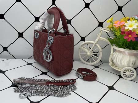 2025年6月5日入荷新作 17CMx15CMx7CM  Lady Diorお安い/人気/革/バッグ/SY工場