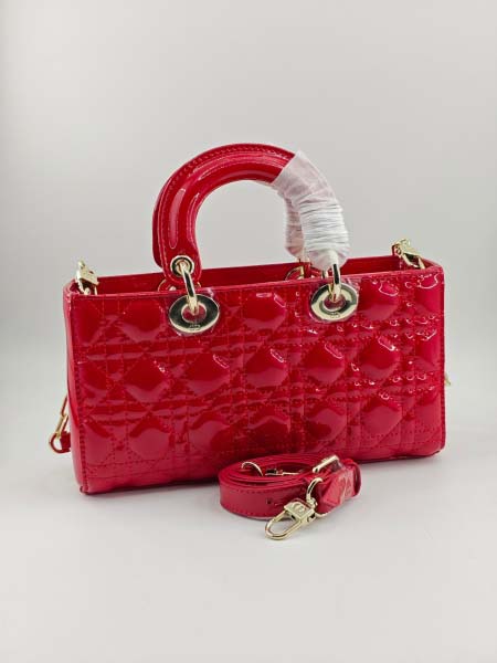 2025年6月5日入荷新作 Dior  26CM-Lady Dior    お安い/人気/革/バッグ/SY工場