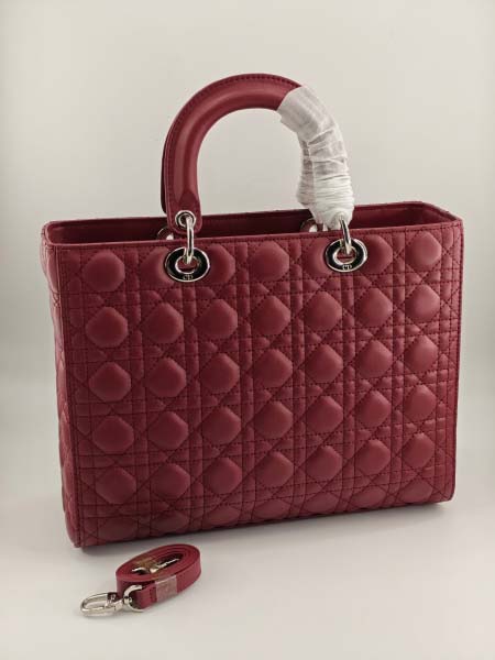 2025年6月5日入荷新作32CMx24CMx12CM  Lady Diorお安い/人気/革/バッグ/SY工場